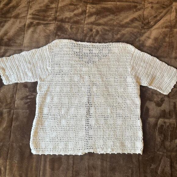 White crochet short sleeve button up cardigan top - Picture 6 of 6